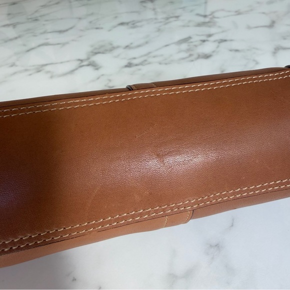 COACH Vintage Y2K Hamptons Demi Baguette EastWest Shoulder Bag 8A64 British Tan - Picture 13 of 16